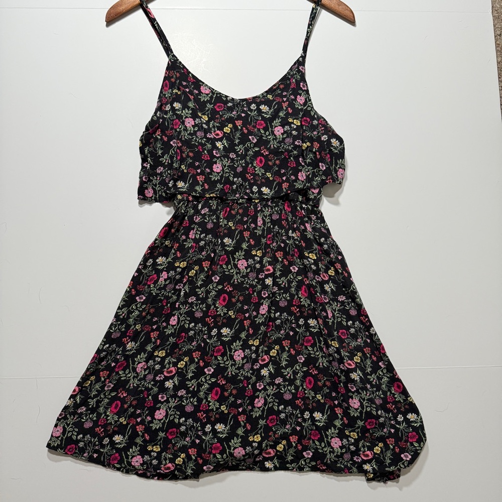 H&M Women's Black with Pink Floral Spaghetti Strap Dress, Size 6